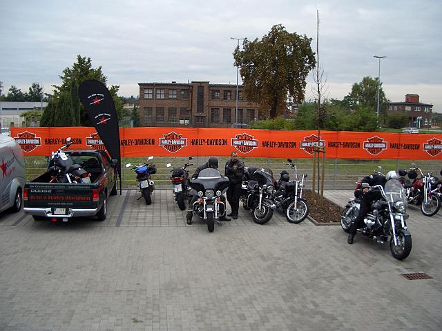 Open House 01.JPG