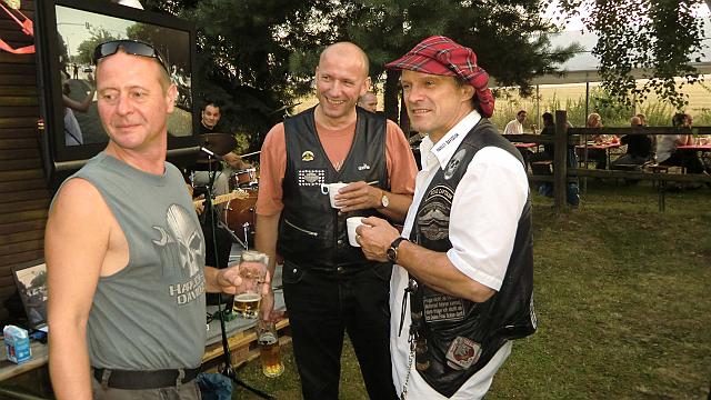 Party 07.JPG